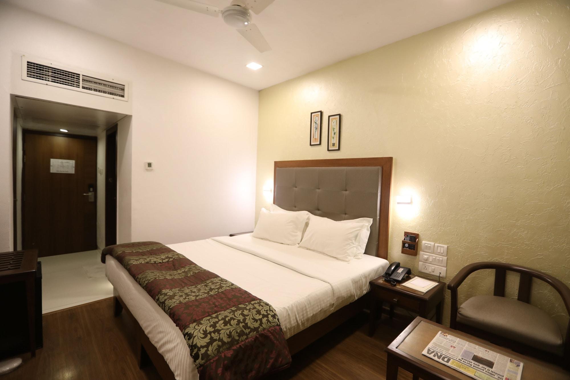 Citizen Hotel Mumbai Exterior photo